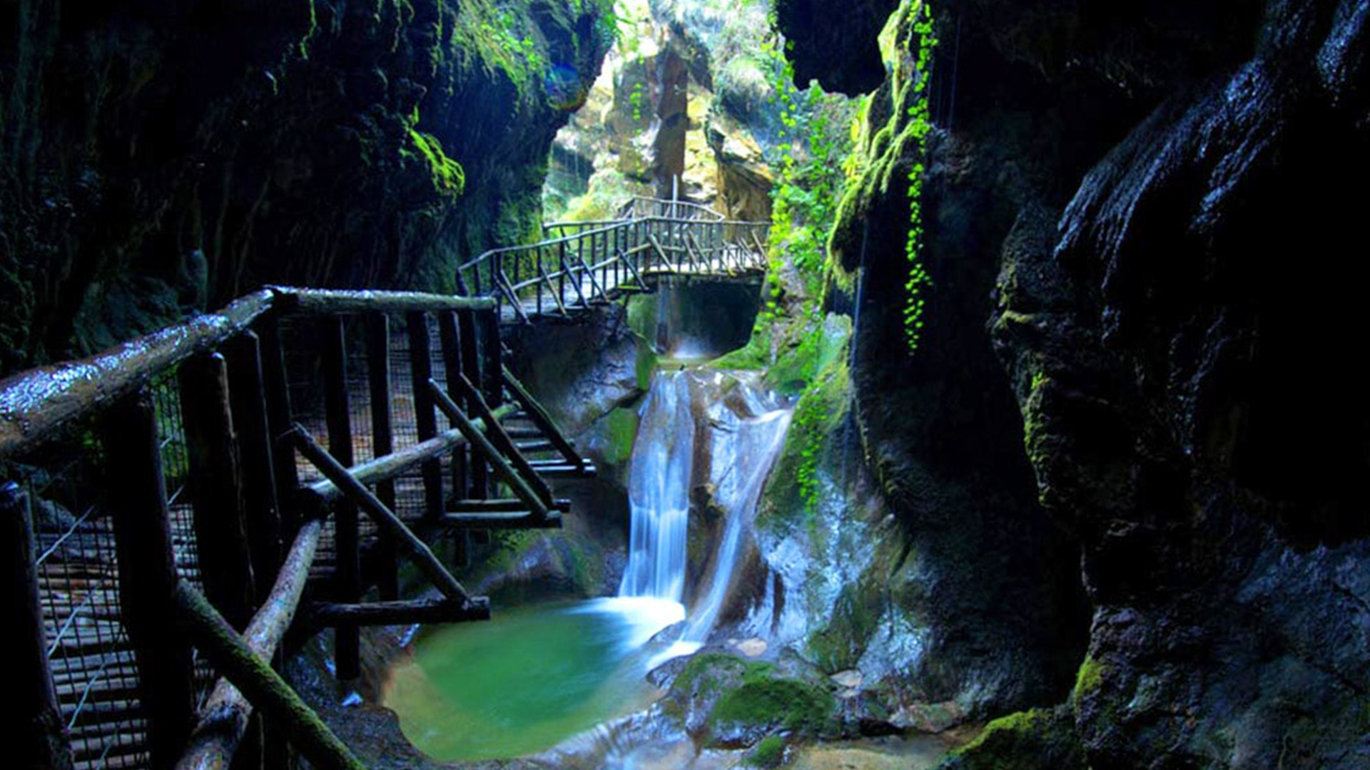 3 Luglio: Parco Grotte del Caglieron